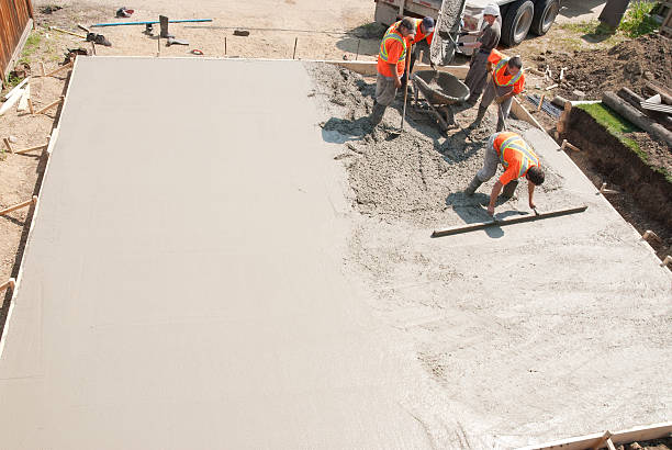Best Driveways & Floors  in New Holland, PA